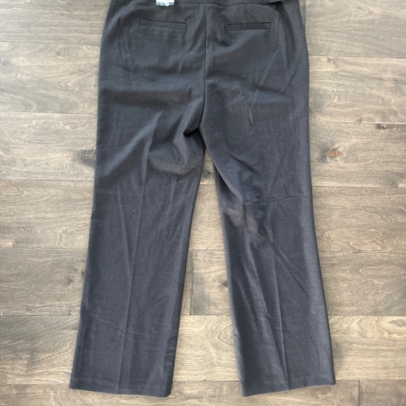 Bass & Company Slate Grey Stretch Pant, size 12 Short - Picture 6 of 11